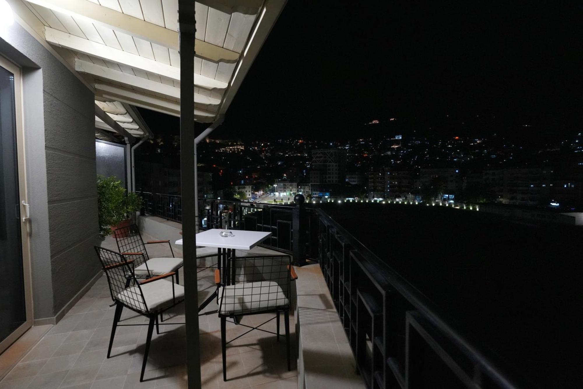 Rs Skendo Apartments Gjirokastër المظهر الخارجي الصورة