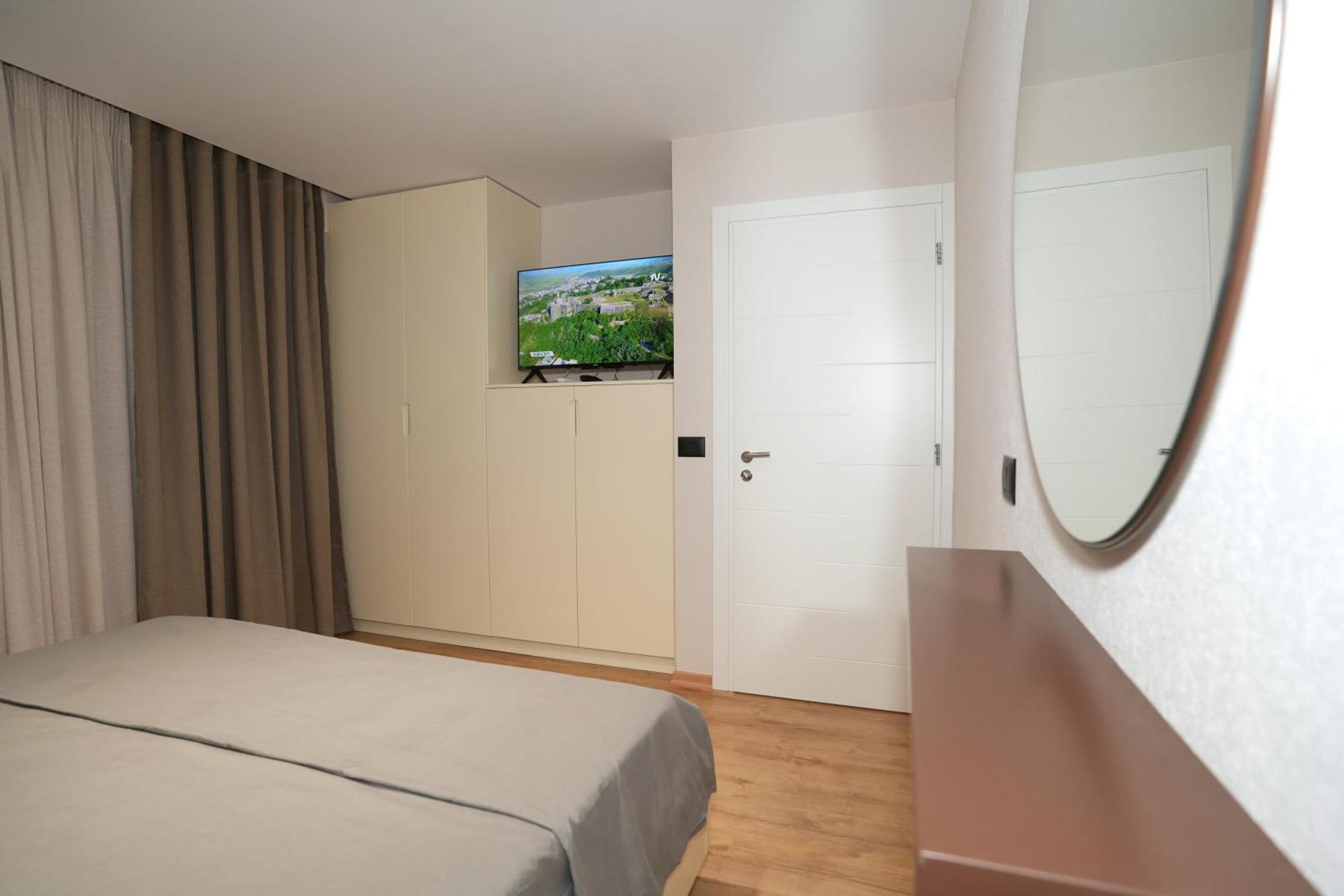 Rs Skendo Apartments Gjirokastër المظهر الخارجي الصورة