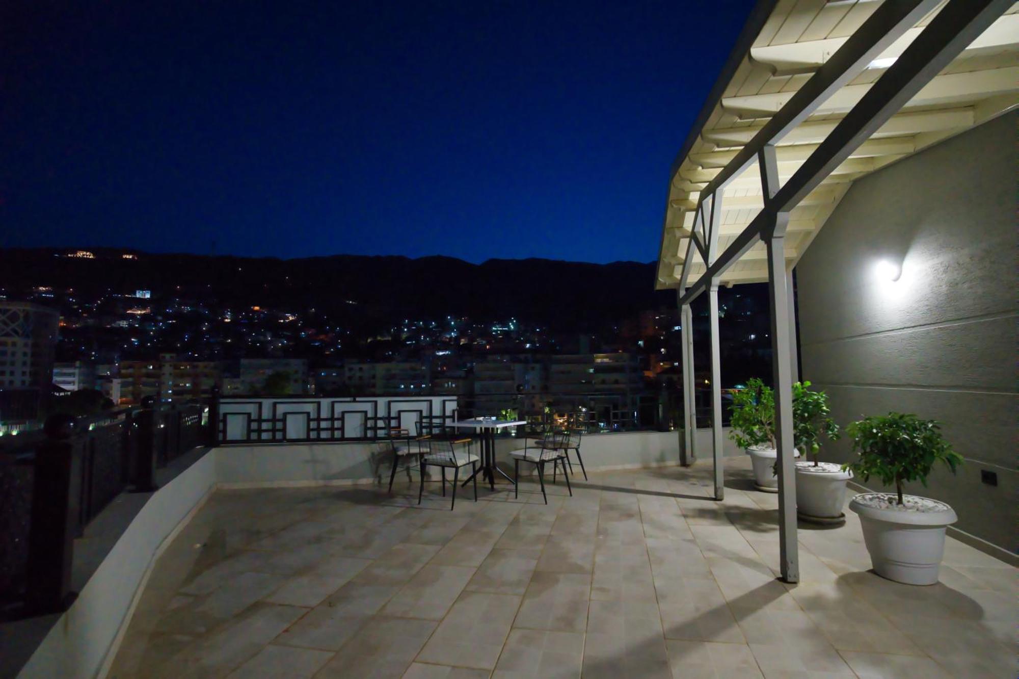 Rs Skendo Apartments Gjirokastër المظهر الخارجي الصورة