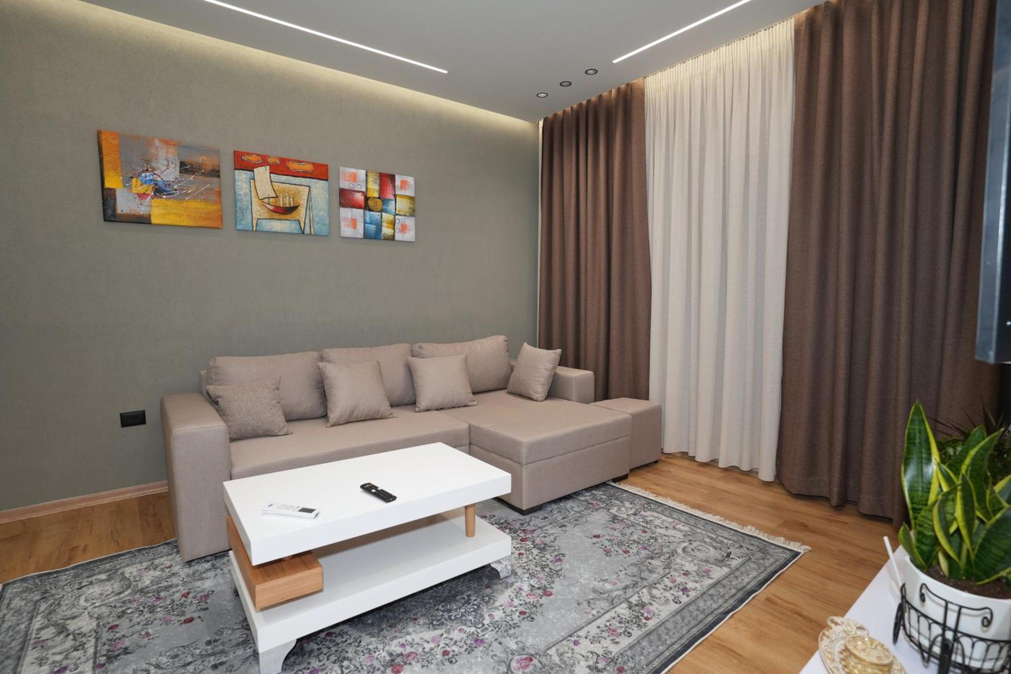 Rs Skendo Apartments Gjirokastër المظهر الخارجي الصورة