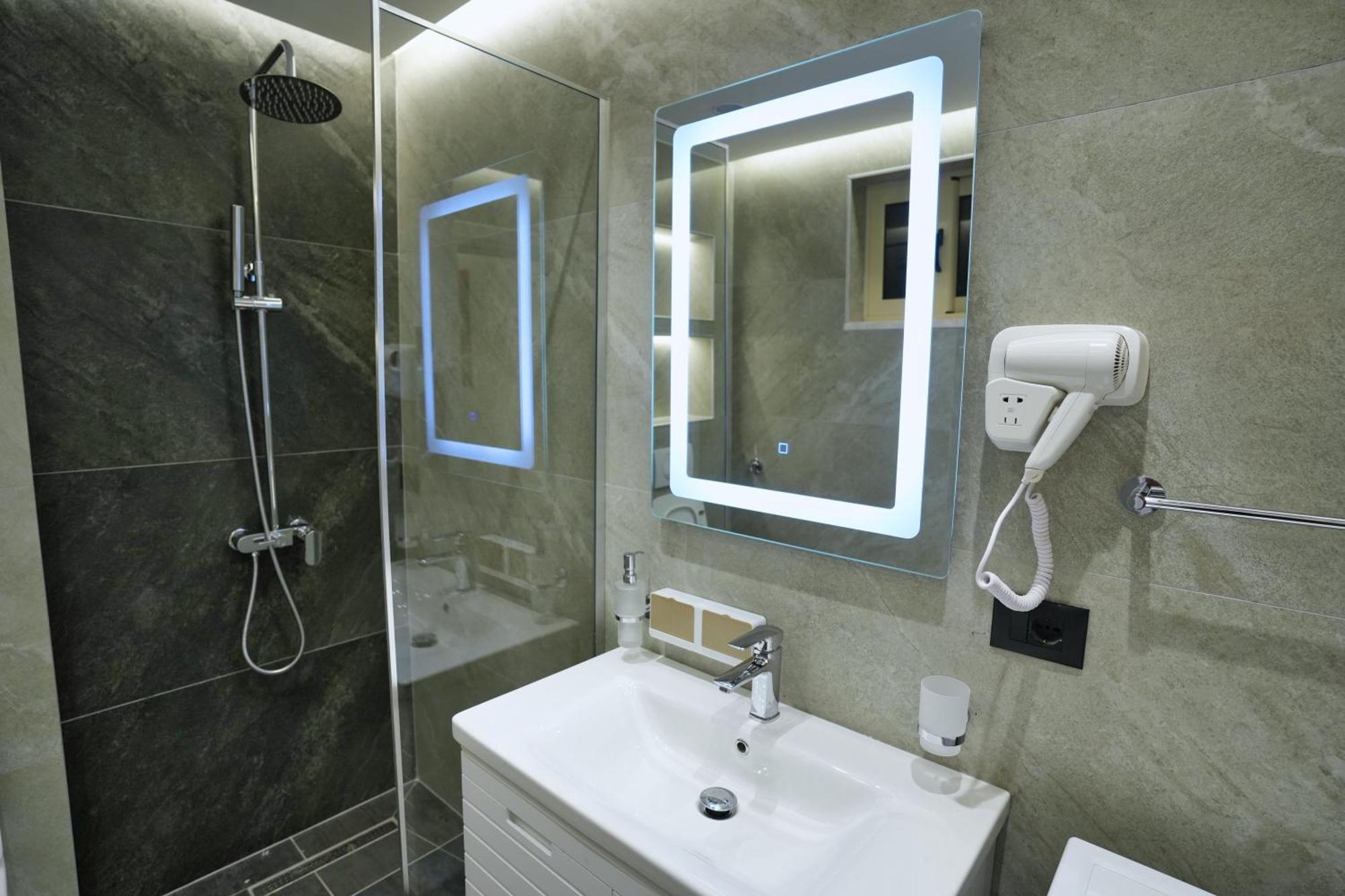 Rs Skendo Apartments Gjirokastër المظهر الخارجي الصورة